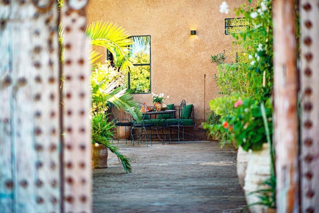 Aux Portes De Marrakech Villa Arts & Deco Avec Piscine Marrakesh Exterior photo